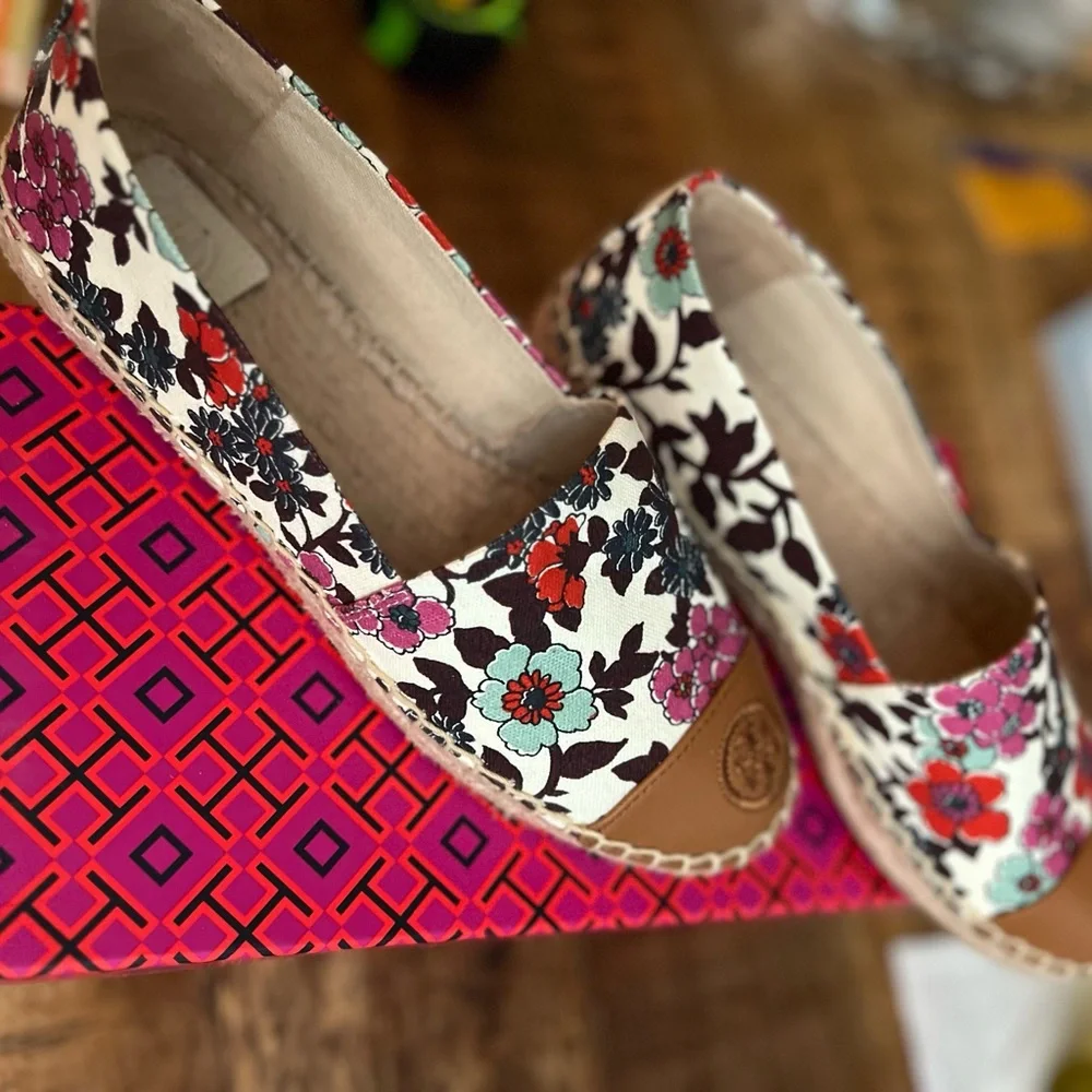 Tory Burch Espadrilles - Picture 6 of 8